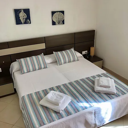 Solmar Menorcacom Apartamento 2 Dormitorios Cala 'n Bosch Buitenkant foto